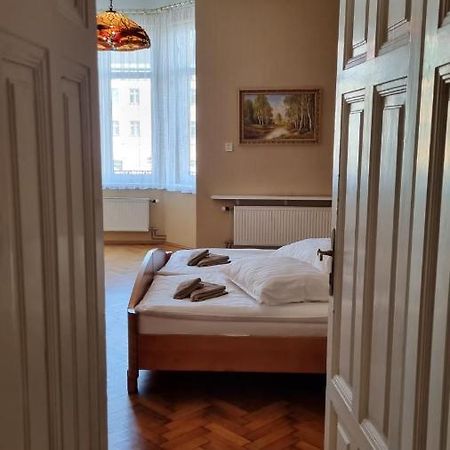 Apartament Rynek 7/1 Apartman Cieszyn  Kültér fotó
