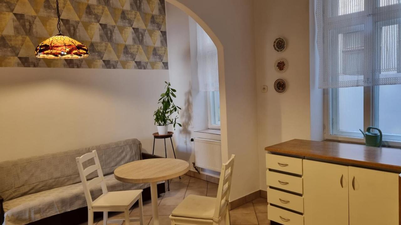 Apartament Rynek 7/1 Apartman Cieszyn  Kültér fotó