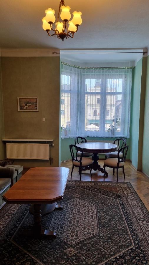 Apartament Rynek 7/1 Apartman Cieszyn  Kültér fotó